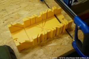 Eisensäge mit Sägelade